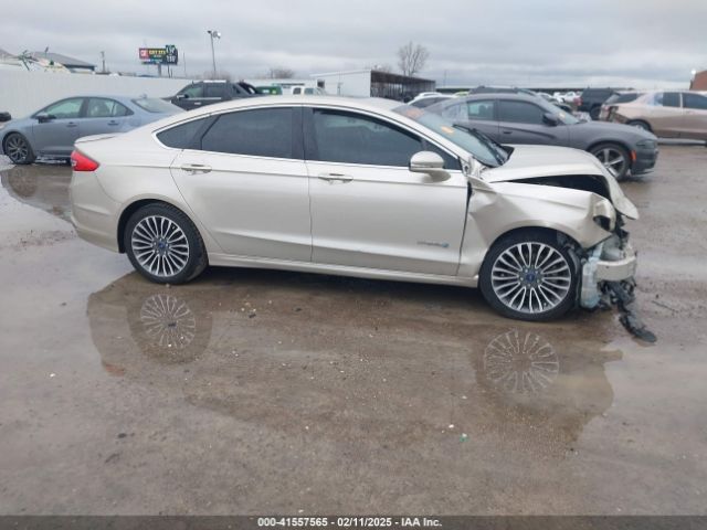 3FA6P0RU6HR317455 Ford Fusion Hybrid Titanium
