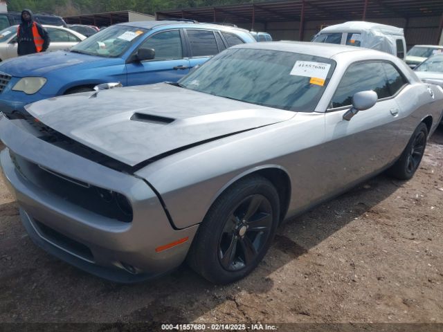 2C3CDZAG2FH913515 Dodge Challenger Sxt