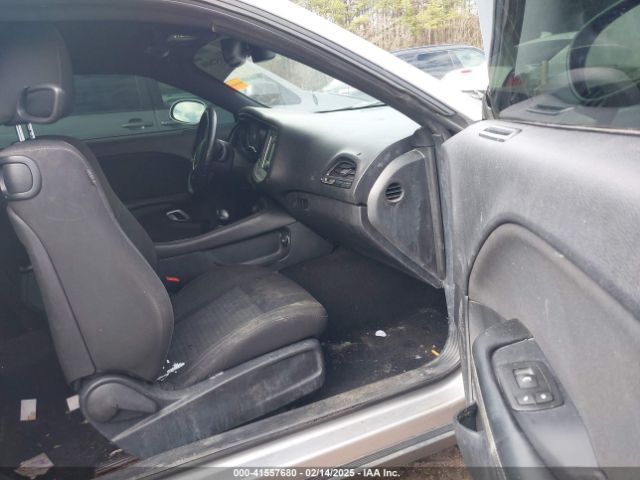 2C3CDZAG2FH913515 Dodge Challenger Sxt
