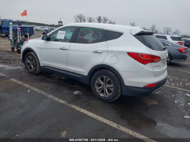 5XYZTDLB4GG308098 Hyundai Santa Fe Sport 2.4l