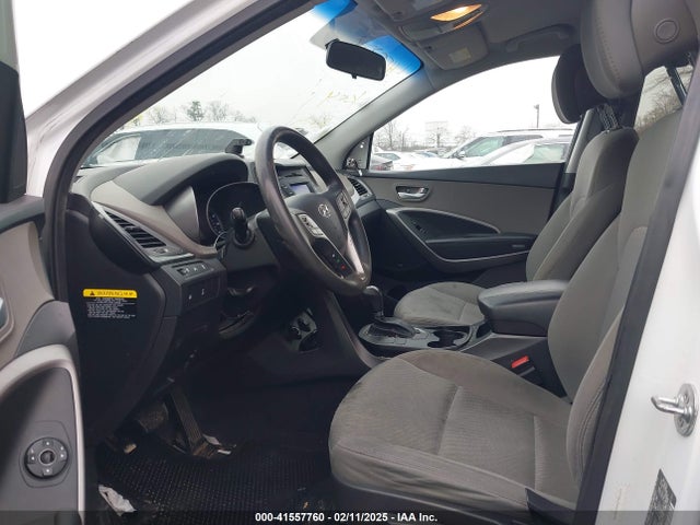 5XYZTDLB4GG308098 Hyundai Santa Fe Sport 2.4l