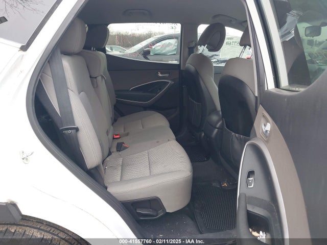 5XYZTDLB4GG308098 Hyundai Santa Fe Sport 2.4l