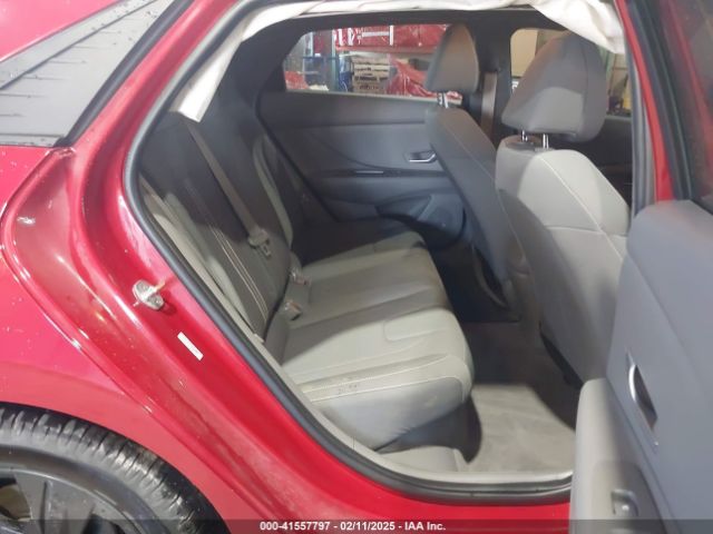 KMHLM4AJ7NU030804 Hyundai Elantra Hybrid Blue