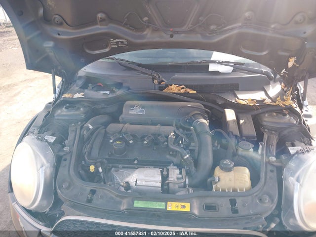 2011 MINI COOPER S WMWSV3C55BTY11360 Photo 9