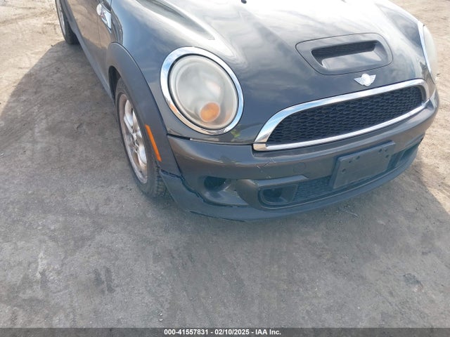 2011 MINI COOPER S WMWSV3C55BTY11360 Photo 5