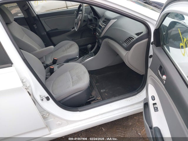 KMHCT4AE3HU319544 Hyundai ACCENT SE