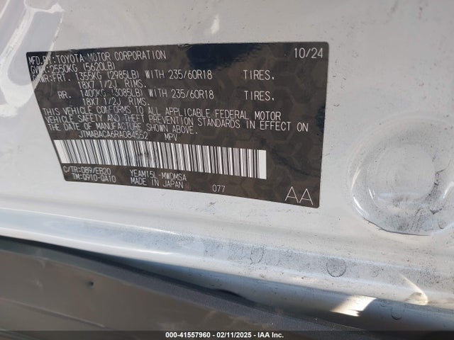 Toyota BZ4X XLE 2024 JTMABACA6RA084552 Image 9