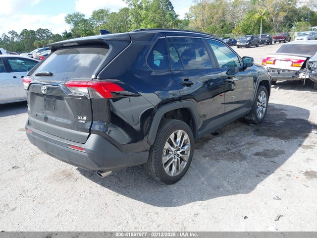 Toyota Rav4 Xle Premium 2023 2T3A1RFV6PC375648 Image 4