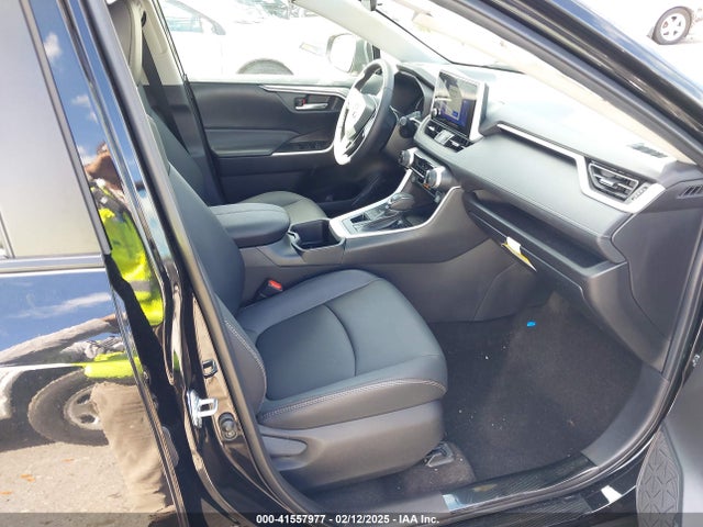 Toyota Rav4 Xle Premium 2023 2T3A1RFV6PC375648 Image 5