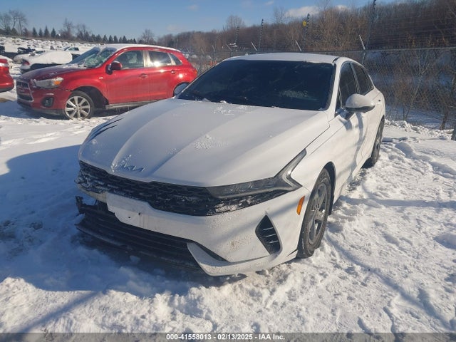 KIA K5 LXS 2023 5XXG14J29PG227795 Image 2