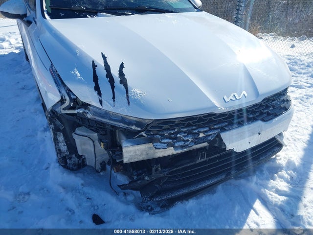 KIA K5 LXS 2023 5XXG14J29PG227795 Image 6