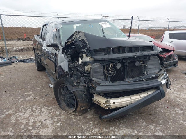 5TFRY5F13EX158439 Toyota Tundra Sr5 5.7l V8
