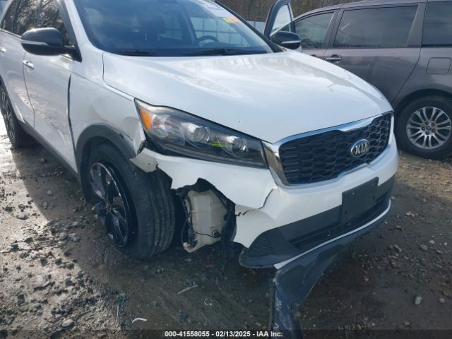 5XYPG4A54KG599963 KIA Sorento 3.3l S