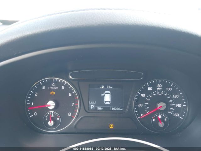 5XYPG4A54KG599963 KIA Sorento 3.3l S