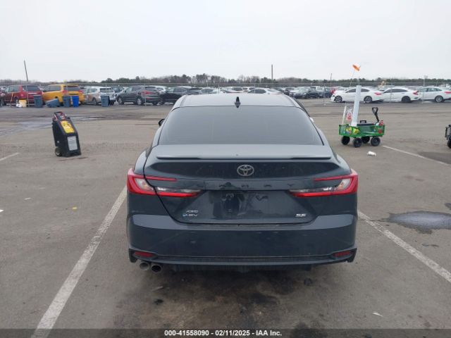 4T1DBADK8SU009193 Toyota CAMRY SE