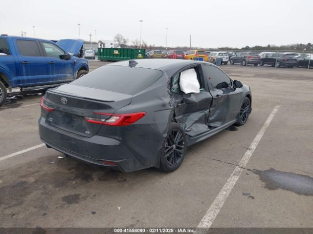 4T1DBADK8SU009193 Toyota CAMRY SE