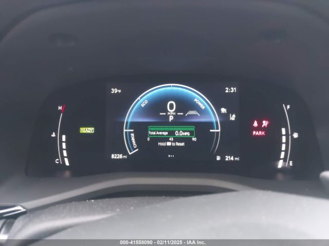 4T1DBADK8SU009193 Toyota CAMRY SE
