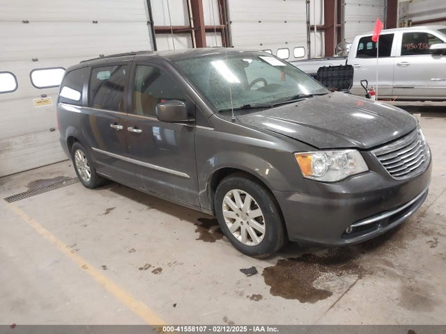 Chrysler Town & Country Touring 2015 2C4RC1BG6FR562658 головне зображення