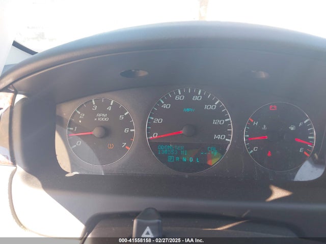 2G1WB5E39E1105385 Chevrolet Impala Limited Lt