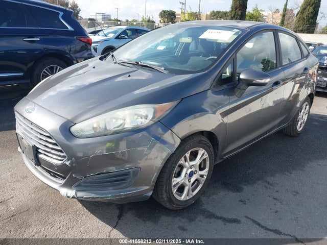 Ford FIESTA SE 2016 3FADP4BJ8GM104999 Image 2