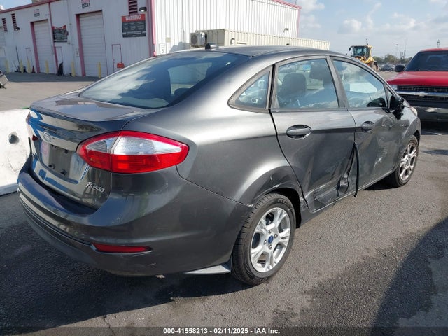 Ford FIESTA SE 2016 3FADP4BJ8GM104999 Image 4