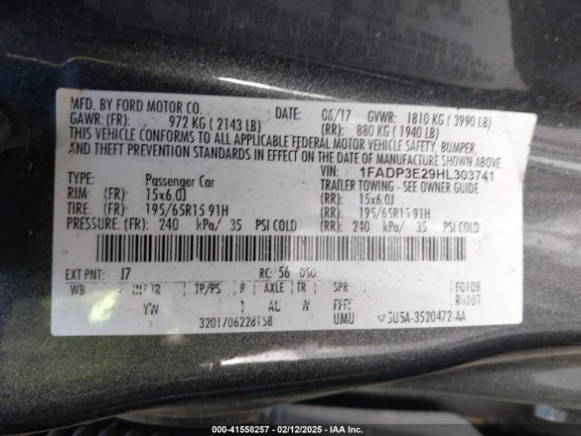 1FADP3E29HL303741 Ford FOCUS S