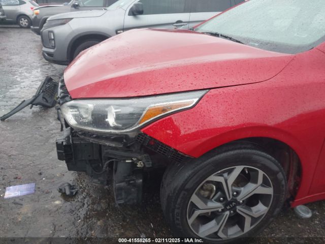 3KPF24AD7ME330860 KIA Forte Lxs