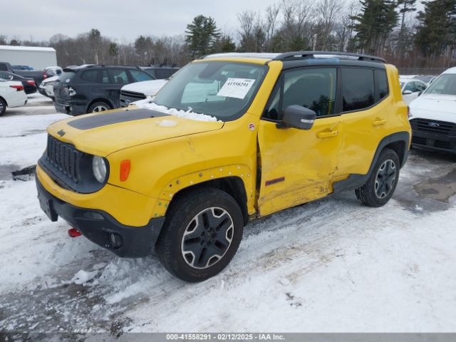 ZACCJBCT9FPB95949 Jeep Renegade Trailhawk