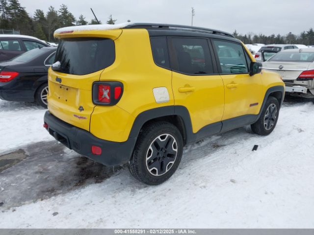 ZACCJBCT9FPB95949 Jeep Renegade Trailhawk
