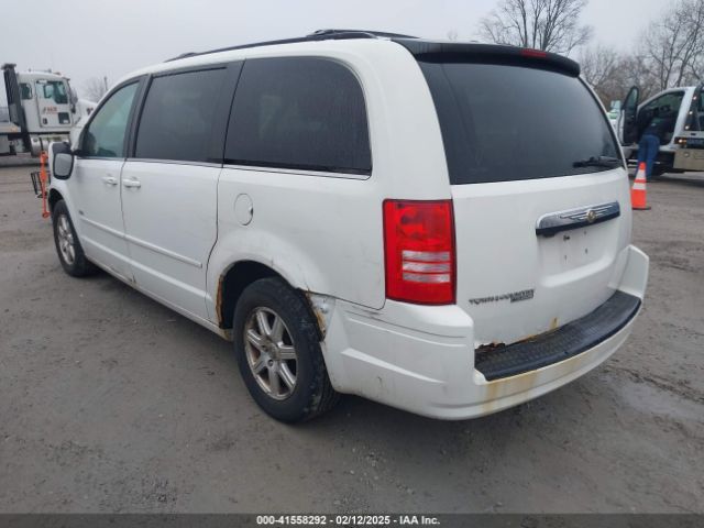 2008 CHRYSLER TOWN & COUNTRY 2A8HR54P88R711601 Photo 2