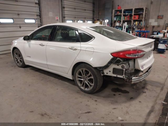 3FA6P0RU8KR277421 Ford Fusion Hybrid Titanium