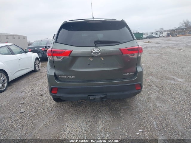 Toyota Highlander Xle 2019 5TDJZRFH8KS928232 Image 16