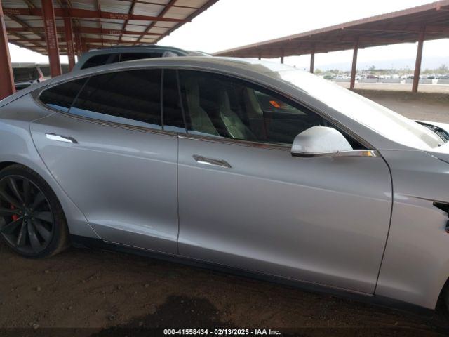 5YJSA1H17EFP35351 Tesla Model S P85