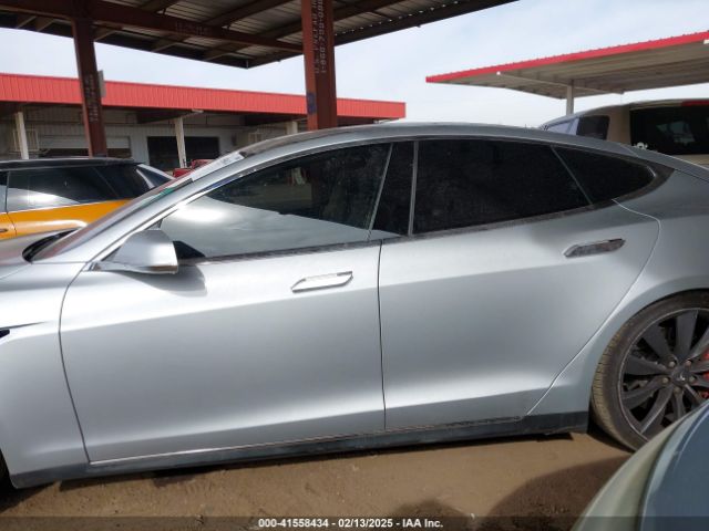 5YJSA1H17EFP35351 Tesla Model S P85