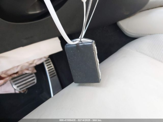 YV4BR0CM8N1816644 Volvo Xc90 Recharge Plug-in Hybrid T8 R-design 7 Passenger