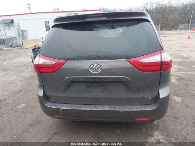 5TDYK3DC7GS729154 Toyota Sienna Xle/limited