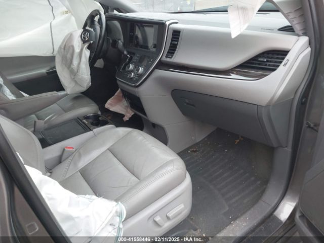 5TDYK3DC7GS729154 Toyota Sienna Xle/limited
