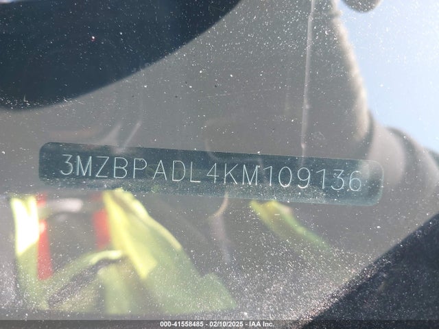 3MZBPADL4KM109136 Mazda Mazda3 Preferred Package