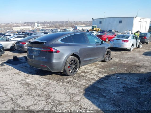 5YJXCBE42JF138638 Tesla MODEL X