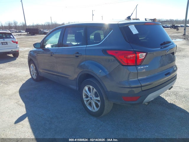 Ford ESCAPE SE 2019 1FMCU0GD8KUA50680 Image 3