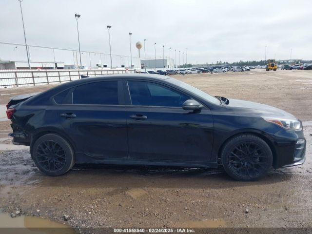 3KPF34AD4ME327217 KIA Forte Gt-line