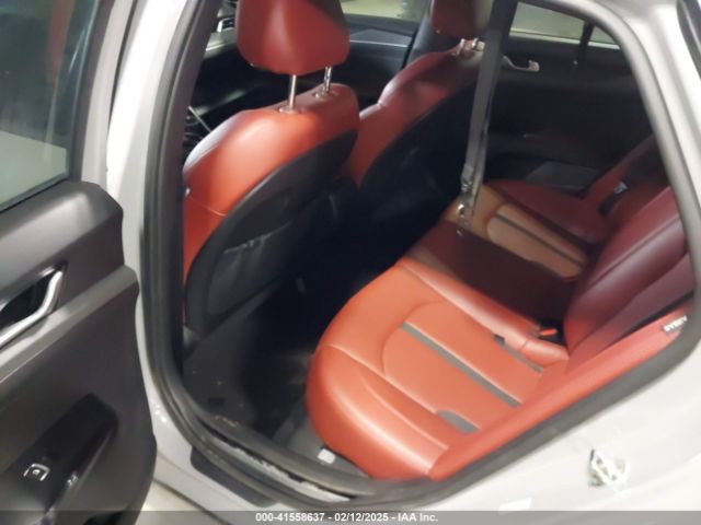 5XXG64J28MG049777 KIA K5 Gt-line