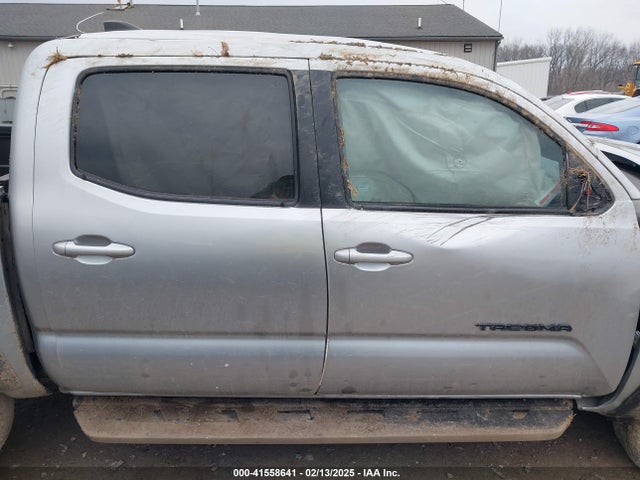 3TMCZ5ANXNM515490 Toyota Tacoma Trd Off Road