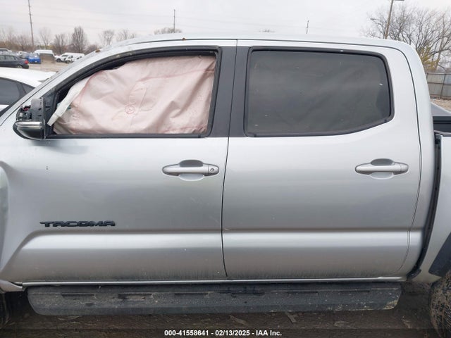3TMCZ5ANXNM515490 Toyota Tacoma Trd Off Road