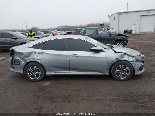 2HGFC2F56JH585343 Honda Civic Lx
