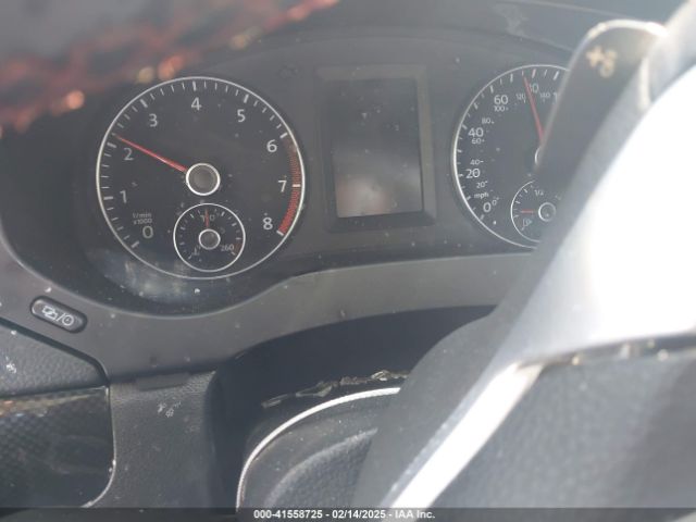 3VW4T7AJ9EM283749 Volkswagen Jetta Gli Edition 30 W/nav