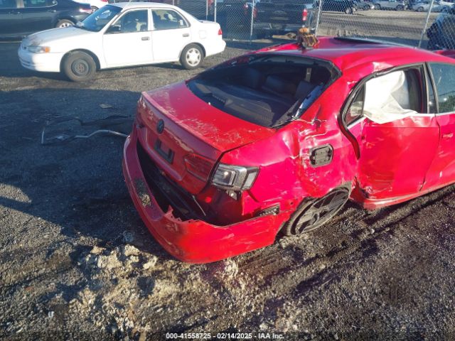 3VW4T7AJ9EM283749 Volkswagen Jetta Gli Edition 30 W/nav