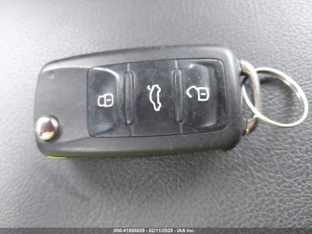 3VWB67AJ8GM381088 Volkswagen Jetta 1.4t Se
