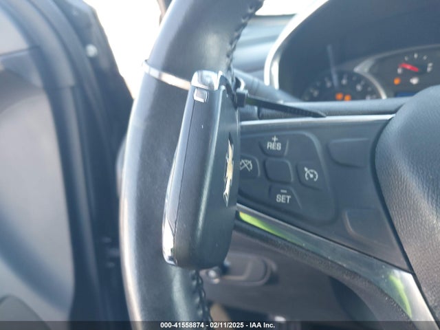 Chevrolet EQUINOX LT 2019 2GNAXUEVXK6234112 Image 11