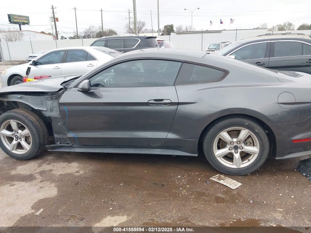 Ford Mustang Ecoboost 2018 1FA6P8THXJ5125619 Image 14
